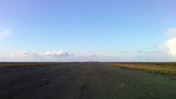 УЗУРПИРАН ВОЈНИ АЕРОДРОМ: Апел мештанима Ковина да изместе кошнице УЗУРПИРАН ВОЈНИ АЕРОДРОМ: Апел мештанима Ковина да изместе кошнице