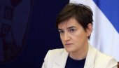 УВОДИ СЕ ДУАЛНО ОБРАЗОВАЊЕ НА ФАКУЛТЕТЕ: Премијерка Ана Брнабић саопштила - циљ да млади остану у Србији