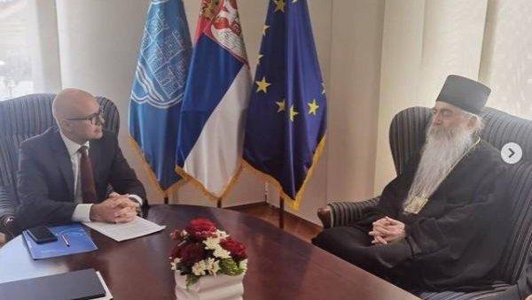 НАША ЦРКВА ШТИТИ СВОЈ ВЕРНИ НАРОД: Сусрет градоначелника Вучевића и владике бачког Иринеја (ФОТО) НАША ЦРКВА ШТИТИ СВОЈ ВЕРНИ НАРОД: Сусрет градоначелника Вучевића и владике бачког Иринеја (ФОТО)