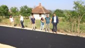 IZ BUDŽETA TRI MILIONA: Poboljšanje putne infrastrukture u naselju Maršić u Kragujevcu IZ BUDŽETA TRI MILIONA: Poboljšanje putne infrastrukture u naselju Maršić u Kragujevcu