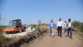 MIROVIĆ U OPOVU: Želimo da privučemo investitore i razvijemo ovaj deo južnog Banata MIROVIĆ U OPOVU: Želimo da privučemo investitore i razvijemo ovaj deo južnog Banata