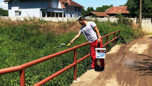 БИТКА ПРОТИВ КОМАРАЦА У ПАРАЋИНУ: Данас спроведен ларвицидни третман по републичком програму БИТКА ПРОТИВ КОМАРАЦА У ПАРАЋИНУ: Данас спроведен ларвицидни третман по републичком програму