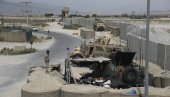 АМЕРИКАНЦИ ТАЛИБАНЕ НАОРУЖАЛИ ДО ЗУБА: Оставили им 85 милијарди долара вредно оружје АМЕРИКАНЦИ ТАЛИБАНЕ НАОРУЖАЛИ ДО ЗУБА: Оставили им 85 милијарди долара вредно оружје