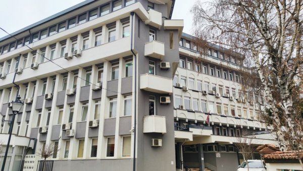 ЗАВРШЕНО СУЂЕЊЕ ЗА УБИСТВО У НОВОМ ПАЗАРУ: Ушао у ресторан и изрешетао човека, тужилац указао на контрадикторности ЗАВРШЕНО СУЂЕЊЕ ЗА УБИСТВО У НОВОМ ПАЗАРУ: Ушао у ресторан и изрешетао човека, тужилац указао на контрадикторности