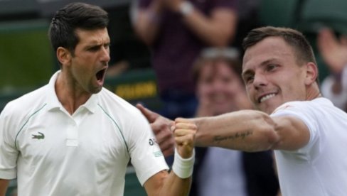 DA, DOBRO STE PROČITALI: Novak igra protiv šampiona Vimbldona - Fučovič je pokorio London 2010, a evo kada počinje meč 1/4 finala DA, DOBRO STE PROČITALI: Novak igra protiv šampiona Vimbldona - Fučovič je pokorio London 2010, a evo kada počinje meč 1/4 finala