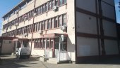 РАДИ САМО ЈЕДАН ВАКЦИНАЛНИ ПУНКТ: У Ковину смањен обухват имунизације против короне РАДИ САМО ЈЕДАН ВАКЦИНАЛНИ ПУНКТ: У Ковину смањен обухват имунизације против короне