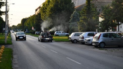 NASTAVLJA SE PRSKANJE KOMARACA: Ekipe JKP Gradska čistoća na terenu od 18 časova