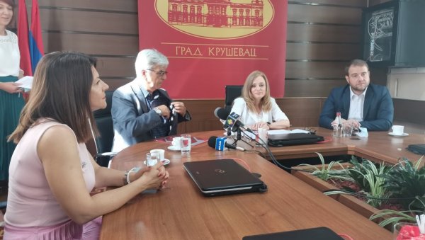 ЗА ЗАПОШЉАВАЊЕ 33,3 МИЛИОНА ДИНАРА: Потписан уговор између филијале НСЗ и Града Крушевца ЗА ЗАПОШЉАВАЊЕ 33,3 МИЛИОНА ДИНАРА: Потписан уговор између филијале НСЗ и Града Крушевца
