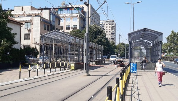 ПРОЛАЗИ КОД САЈМА ГОТОВИ ДО КРАЈА ЈУЛА: Мајстори раде потходнике у Булевару Војводе Мишића, следећe Теразије ПРОЛАЗИ КОД САЈМА ГОТОВИ ДО КРАЈА ЈУЛА: Мајстори раде потходнике у Булевару Војводе Мишића, следећe Теразије
