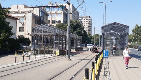 ПРОЛАЗИ КОД САЈМА ГОТОВИ ДО КРАЈА ЈУЛА: Мајстори раде потходнике у Булевару Војводе Мишића, следећe Теразије ПРОЛАЗИ КОД САЈМА ГОТОВИ ДО КРАЈА ЈУЛА: Мајстори раде потходнике у Булевару Војводе Мишића, следећe Теразије