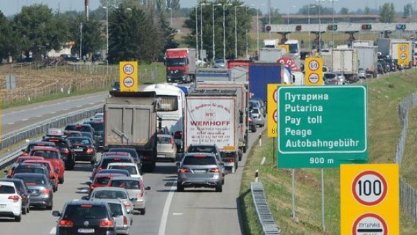 РАМПЕ ПРИМАЈУ ВИШЕ ВОЗИЛА: Путеви Србије проширују 26 постојећих наплатних станица РАМПЕ ПРИМАЈУ ВИШЕ ВОЗИЛА: Путеви Србије проширују 26 постојећих наплатних станица