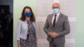 RAZGOVORI O PROBLEMIMA SRPSKIH ZAJEDNICA NA KIM: Ministar Rakić sastao se sa An Linde RAZGOVORI O PROBLEMIMA SRPSKIH ZAJEDNICA NA KIM: Ministar Rakić sastao se sa An Linde
