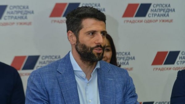 ШАПИЋ ОДБРУСИО ОПОЗИЦИЈИ: Прво питајте газду да ли му је све то сметало ШАПИЋ ОДБРУСИО ОПОЗИЦИЈИ: Прво питајте газду да ли му је све то сметало