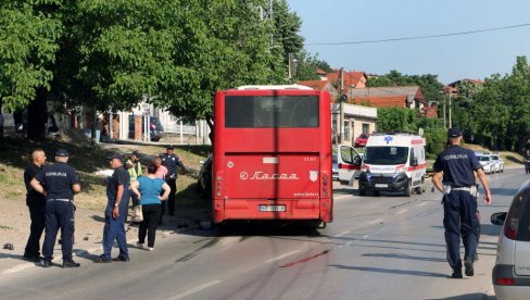 НОВИ ДЕТАЉИ ТРАГЕДИЈЕ У СМЕДЕРЕВУ: Пасат покушао да избегне аутобус, возача Ласте чека полицијско задржавање НОВИ ДЕТАЉИ ТРАГЕДИЈЕ У СМЕДЕРЕВУ: Пасат покушао да избегне аутобус, возача Ласте чека полицијско задржавање