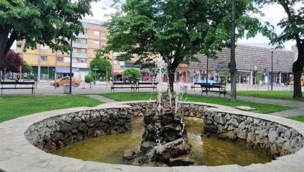 ПРОБЛЕМИ У ВОДОСНАБДЕВАЊУ ЋУПРИЈЕ: ЈКП Равно 2014 апелује на рационалну потрошњу, у супротном могућа несташица ПРОБЛЕМИ У ВОДОСНАБДЕВАЊУ ЋУПРИЈЕ: ЈКП Равно 2014 апелује на рационалну потрошњу, у супротном могућа несташица