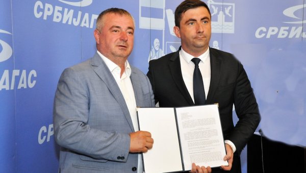 ДОЗВОЛА ЗА ГАСИФИКАЦИЈУ БИЈЕЉИНЕ : склопљен договор о изградњи гасоводне мреже ДОЗВОЛА ЗА ГАСИФИКАЦИЈУ БИЈЕЉИНЕ : склопљен договор о изградњи гасоводне мреже