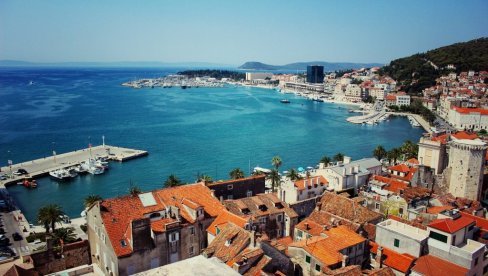 NOVI REKORD U DIVLJANJU CENA NA JADRANU: U Splitu kafa 13 evra