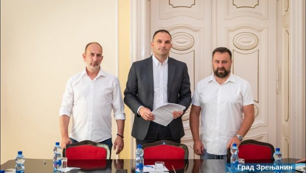 У ЗРЕЊАНИНУ ФОРМИРАН СОЦИЈАЛНО-ЕКОНОМСКИ САВЕТ: Послодавци и синдикати веома заинтересовани У ЗРЕЊАНИНУ ФОРМИРАН СОЦИЈАЛНО-ЕКОНОМСКИ САВЕТ: Послодавци и синдикати веома заинтересовани