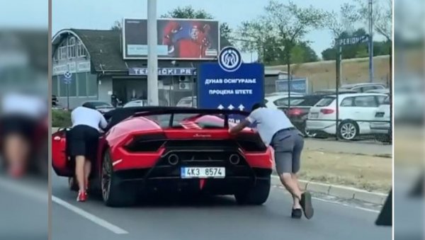 БОЉЕ ГУРАТИ “ЛАМБОРГИНИ” НЕГО ВОЗИТИ “ФИЈАТА”: Несвакидашњи призор на Новом Београду, коментари пљуште (ВИДЕО) БОЉЕ ГУРАТИ “ЛАМБОРГИНИ” НЕГО ВОЗИТИ “ФИЈАТА”: Несвакидашњи призор на Новом Београду, коментари пљуште (ВИДЕО)