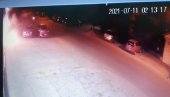 ZAPALIO TERETANU, PA GREŠKOM I SEBE: Osveta za tuču u Borči od pre dva meseca? (VIDEO) ZAPALIO TERETANU, PA GREŠKOM I SEBE: Osveta za tuču u Borči od pre dva meseca? (VIDEO)
