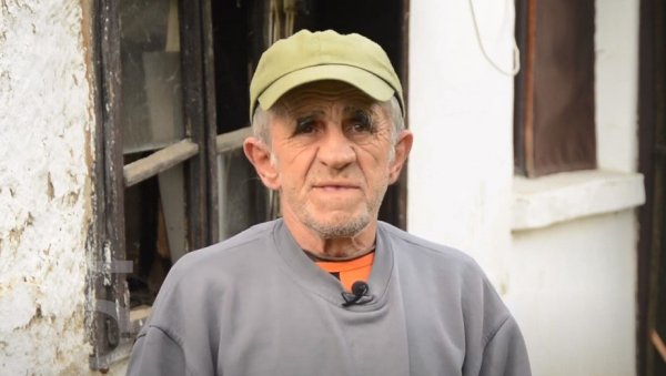 ШАМПИОН СА МЕТЛОМ: Љубиша је прешао пут од боксерског првака до чистача улица - у 5 минута са објашњава своју животну причу (ВИДЕО) ШАМПИОН СА МЕТЛОМ: Љубиша је прешао пут од боксерског првака до чистача улица - у 5 минута са објашњава своју животну причу (ВИДЕО)