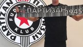 ПАРТИЗАН ДОВЕО ШПИЦА: Потписао на 3 године, у Хумској много очекују од њега (ФОТО) ПАРТИЗАН ДОВЕО ШПИЦА: Потписао на 3 године, у Хумској много очекују од њега (ФОТО)