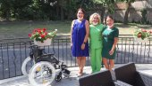 АКЦИЈА САКУПИ ХУМАНИ ЧЕП: Купљена инвалидска колица за Центар за деменцију АКЦИЈА САКУПИ ХУМАНИ ЧЕП: Купљена инвалидска колица за Центар за деменцију
