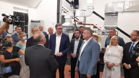 ПРЕДСЕДНИК ВУЧИЋ: Држава има огромне планове за Прахово, спремни смо да уложимо велики новац ПРЕДСЕДНИК ВУЧИЋ: Држава има огромне планове за Прахово, спремни смо да уложимо велики новац