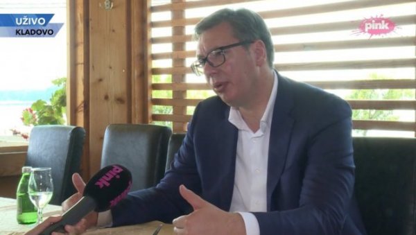 ПРЕДСЕДНИК О ЂИЛАСОВОЈ НАЈАВИ ДА ИДЕ У ТУЖИЛАШТВО: Они сваки дан врше притисак на судије и тужиоце - озбиљне земље воде истрагу! (ВИДЕО) ПРЕДСЕДНИК О ЂИЛАСОВОЈ НАЈАВИ ДА ИДЕ У ТУЖИЛАШТВО: Они сваки дан врше притисак на судије и тужиоце - озбиљне земље воде истрагу! (ВИДЕО)