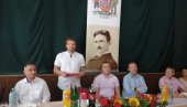 LIČKO SRCE NA SEVERU SRBIJE: Velebit kod Kanjiže obeležilo vek od nastanka LIČKO SRCE NA SEVERU SRBIJE: Velebit kod Kanjiže obeležilo vek od nastanka
