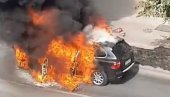 PORŠE PLANUO KAO BUKTINJA: U vozilu beogradskih tablica bili dete i žena (VIDEO) PORŠE PLANUO KAO BUKTINJA: U vozilu beogradskih tablica bili dete i žena (VIDEO)