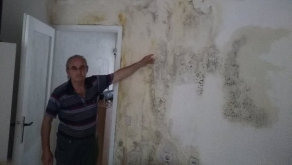 ИНАТОМ ИСТЕРАО КОМШИЈЕ: Брачни пар на Лиману морао да се исели због квара у стану изнад њиховог ИНАТОМ ИСТЕРАО КОМШИЈЕ: Брачни пар на Лиману морао да се исели због квара у стану изнад њиховог