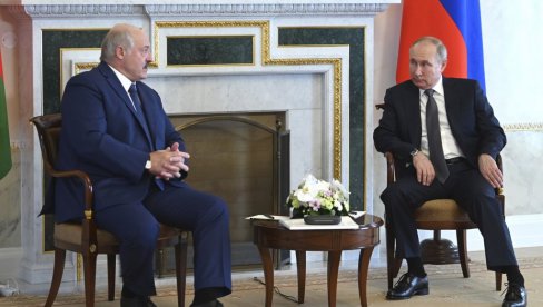 PUTIN RAZGOVARAO SA LUKAŠENKOM: Predsednici Rusije i Belorusije detaljno o rezultatima pregovora sa rukovodstvom Vagnera PUTIN RAZGOVARAO SA LUKAŠENKOM: Predsednici Rusije i Belorusije detaljno o rezultatima pregovora sa rukovodstvom Vagnera