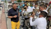 ČORBA I TRUBE: Novica Tončev ispratio kompletan program “Vlasinskog leta” ČORBA I TRUBE: Novica Tončev ispratio kompletan program “Vlasinskog leta”