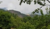 LOKALIZOVAN POŽAR KOD PRIBOJA: 40 Vatrogasaca se borilo sa vatrenom stihijom LOKALIZOVAN POŽAR KOD PRIBOJA: 40 Vatrogasaca se borilo sa vatrenom stihijom