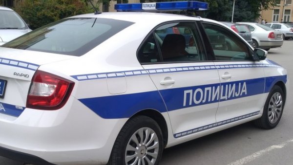 УХАПШЕН ДИЛЕР ИЗ ПАНЧЕВА: Пријаве и купцима наркотика УХАПШЕН ДИЛЕР ИЗ ПАНЧЕВА: Пријаве и купцима наркотика