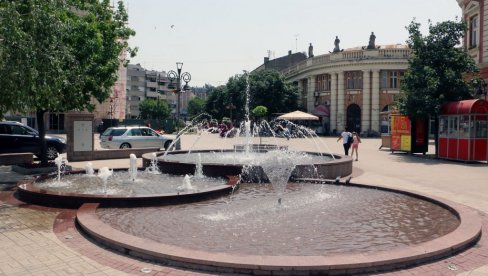 VAZDUH NEPRIJATNOG MIRISA DANIMA UZNEMIRAVA GRAĐANE SMEDEREVA: Inspkecija tvrdi da je reč o isparenjima usled đubrenja oranica VAZDUH NEPRIJATNOG MIRISA DANIMA UZNEMIRAVA GRAĐANE SMEDEREVA: Inspkecija tvrdi da je reč o isparenjima usled đubrenja oranica