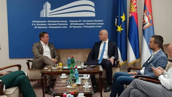 ДАНИ ВОЈВОДИНЕ У РЕГИОНУ: Сарадња Покрајинског секретаријата за привреду и туризам и Савеза Срба Словеније ДАНИ ВОЈВОДИНЕ У РЕГИОНУ: Сарадња Покрајинског секретаријата за привреду и туризам и Савеза Срба Словеније