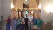 МИЛИВЦИ СРЕЂУЈУ ЦРКВУ: Делове иконостаса радили наши познати сликари