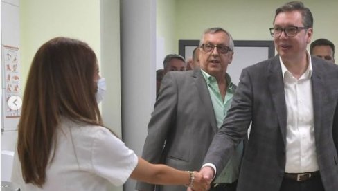 VUČIĆ O MINIMALCU: Pomažemo siromašnima, ne ugrožavamo biznis VUČIĆ O MINIMALCU: Pomažemo siromašnima, ne ugrožavamo biznis