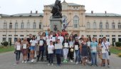 ПРИЈЕМ ЗА НАЈБОЉЕ: Заслужена почаст семберијским ђацима, уручене и награде ПРИЈЕМ ЗА НАЈБОЉЕ: Заслужена почаст семберијским ђацима, уручене и награде