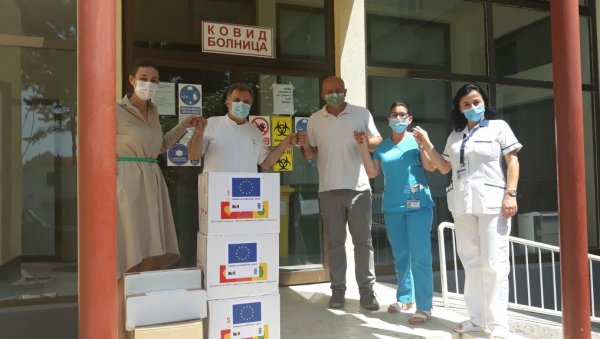 ДОНАЦИЈА УНДП И ЕУ: “Свети врачеви” у Бијељини се припремају за нови удар корона вируса ДОНАЦИЈА УНДП И ЕУ: “Свети врачеви” у Бијељини се припремају за нови удар корона вируса