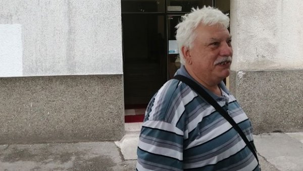 ИСПИРАЊЕ ЦЕВИ УПРЉАЛО ВОДУ! Грађани суботичких насеља већ данима муку муче са чесмовачом, која је пуна рђе и замућена ИСПИРАЊЕ ЦЕВИ УПРЉАЛО ВОДУ! Грађани суботичких насеља већ данима муку муче са чесмовачом, која је пуна рђе и замућена