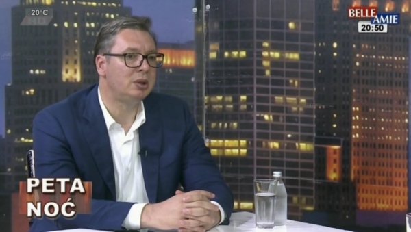 ВУЧИЋ ПОРУЧИО ГРАЂАНИМА: Можете да ме волите или не, али чињенице су јасне - Србија расте и гради се ВУЧИЋ ПОРУЧИО ГРАЂАНИМА: Можете да ме волите или не, али чињенице су јасне - Србија расте и гради се