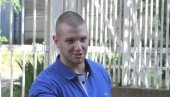 МИЉКОВИЋУ НЕ ОДГОВАРА ДА СЕДИ НА КЛУПИ: Тражио да буде у делу са адвокатима и сведоцима МИЉКОВИЋУ НЕ ОДГОВАРА ДА СЕДИ НА КЛУПИ: Тражио да буде у делу са адвокатима и сведоцима