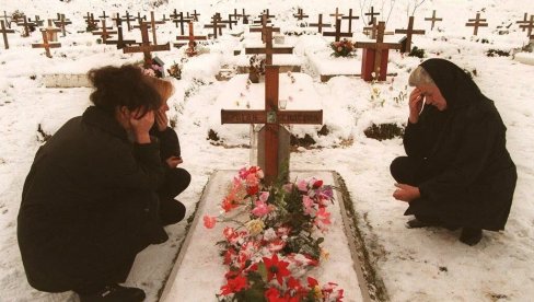 SARAJEVO ĆE DA PREKOPA 6.500 SRPSKIH GROBOVA: Dušan Šehovac, član Međunarodne ekspertske grupe, koju predvodi Izraeli, o ratnim stradanjima SARAJEVO ĆE DA PREKOPA 6.500 SRPSKIH GROBOVA: Dušan Šehovac, član Međunarodne ekspertske grupe, koju predvodi Izraeli, o ratnim stradanjima