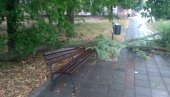 POSLEDICE NEVREMENA KOD NOVOG SADA: Protivgradna zaštita delovala blagovremeno (FOTO) POSLEDICE NEVREMENA KOD NOVOG SADA: Protivgradna zaštita delovala blagovremeno (FOTO)