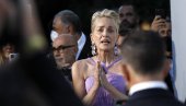 СТРАШНА ТРАГЕДИЈА У ПОРОДИЦИ ЧУВЕНЕ ГЛУМИЦЕ: Шерон Стоун саопштила тужне вести СТРАШНА ТРАГЕДИЈА У ПОРОДИЦИ ЧУВЕНЕ ГЛУМИЦЕ: Шерон Стоун саопштила тужне вести