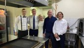 SRBIJA NA URALU: Nenad Popovićgost “Srpske taverne” u Jekaterinburgu SRBIJA NA URALU: Nenad Popovićgost “Srpske taverne” u Jekaterinburgu