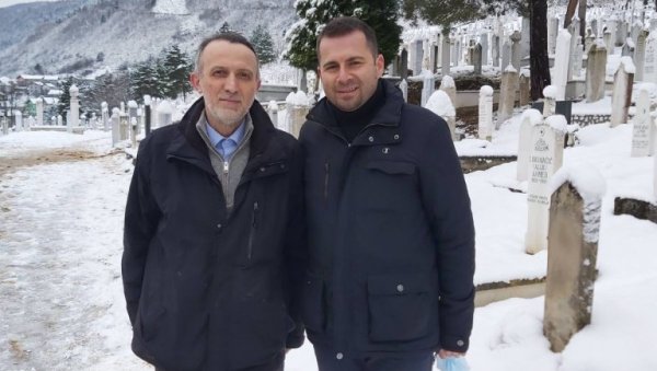 ЖИВОТ МИ СПАСАО ДОКТОР МУСТАФА: Драган Васић о нападу на Трескавици 1992. - побили су ми пола фамилије, брат Милун имао је годину дана ЖИВОТ МИ СПАСАО ДОКТОР МУСТАФА: Драган Васић о нападу на Трескавици 1992. - побили су ми пола фамилије, брат Милун имао је годину дана